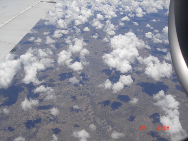 flugcairnsalicesprings2.jpg